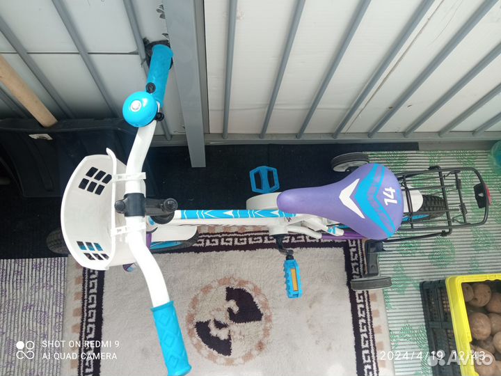 Велосипед детский от 3 лет бу в отличном состоянии