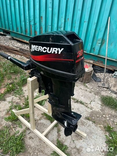 Мотор mercury 20. Two stroke