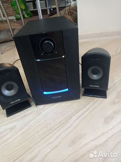 Microlab M 800 Колонки компьютерные акустика 2.1