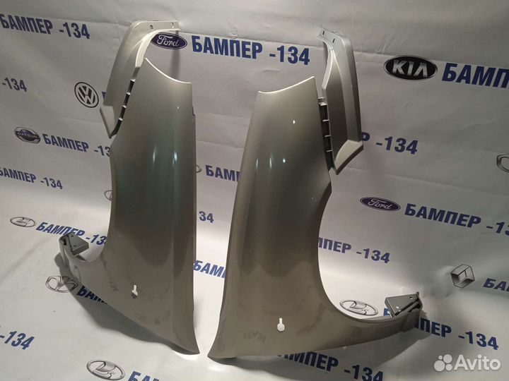 Крыло калина 1 пластик комплект Мускат-620