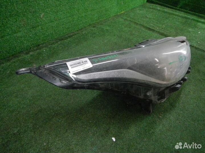 Фара правая Kia Cerato