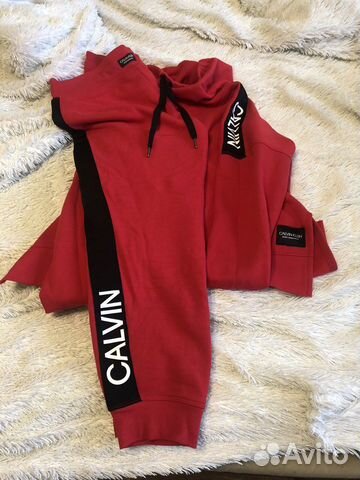 Спортивный костюм женский