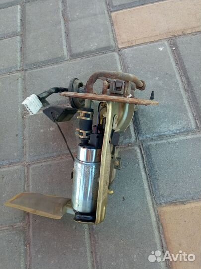 Бензонасос в сборе Toyota carina e, corona,caldina