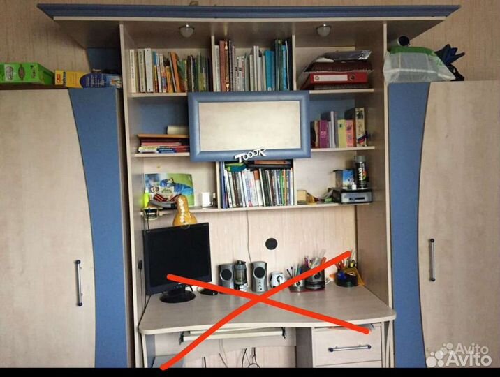 Детская мебель, купленная в магазине 