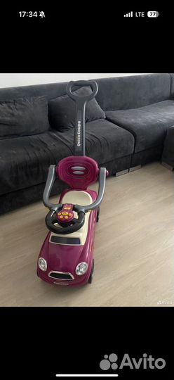 Машина толокар с ручкой