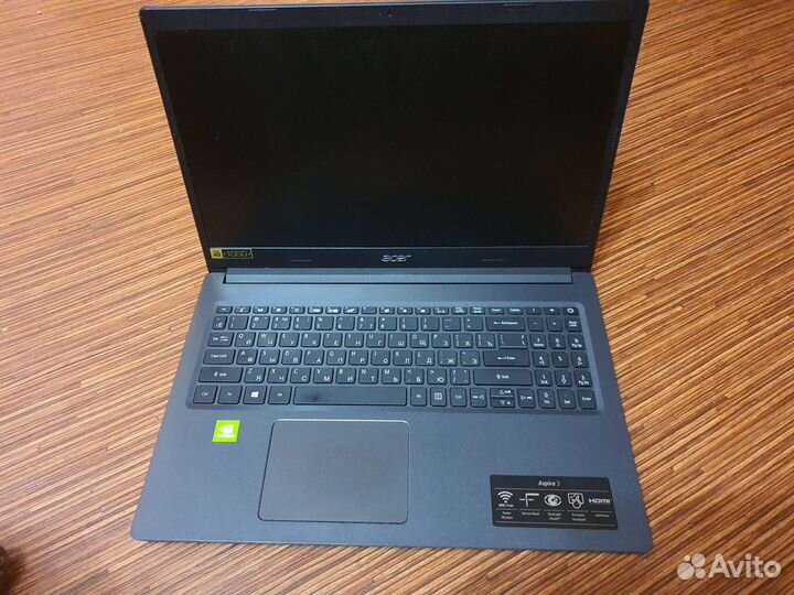 Игровой современный ультрабук Acer на SSD