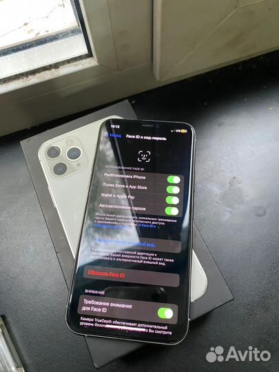iPhone 11 Pro, 64 ГБ