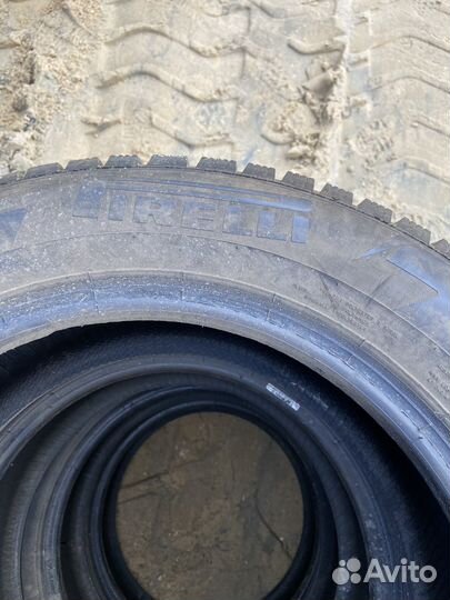 Pirelli Ice Zero 2 205/60 R16