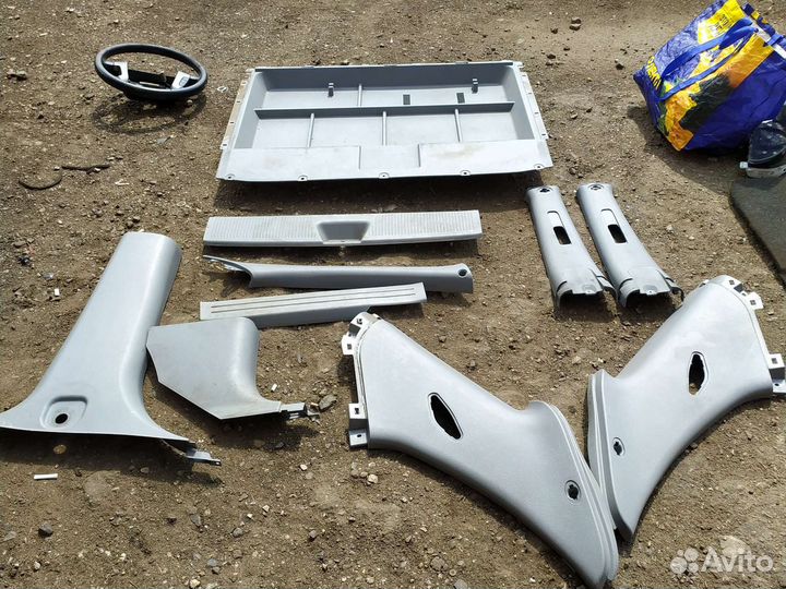 Салонный пластик KIA sorento 2005г. 2.5 aт дизель