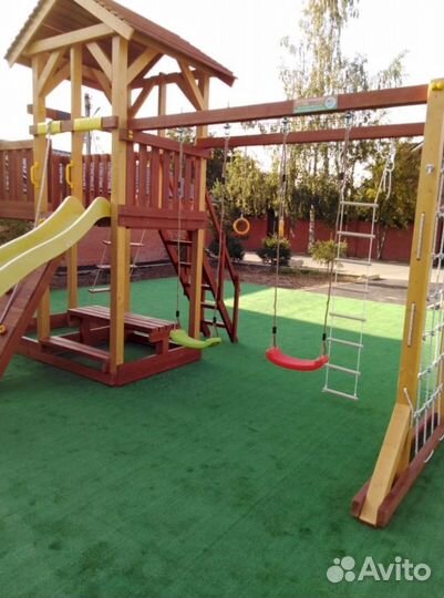Детская площадка для лета и зимы