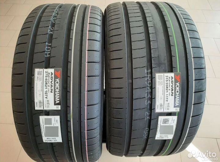 Yokohama Advan Sport V107 275/40 R21 и 315/35 R21 111Y