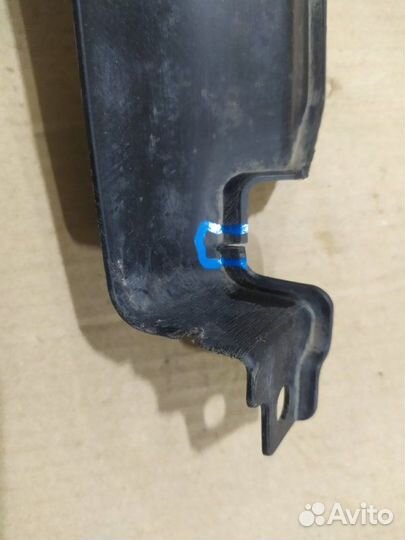 Дефлектор радиатора Nissan Almera G15 K4M 2013