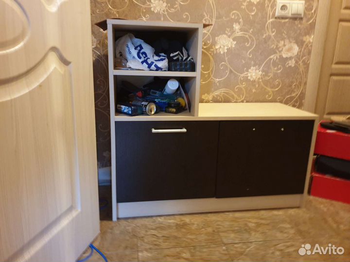 Тумба для обуви, обувница