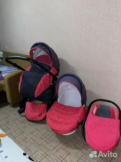 Коляска 3 в 1 Zippy Tutis