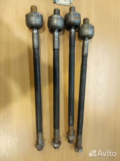 Тяга рулевая Мерседес Вито 638 W638