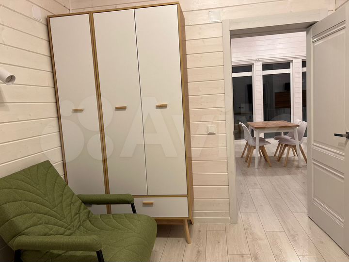 Дом 65 м² на участке 5 сот.