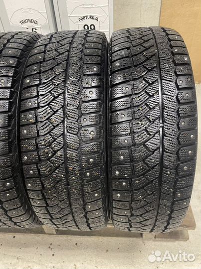 Viatti Brina Nordico V-522 205/65 R16 95T