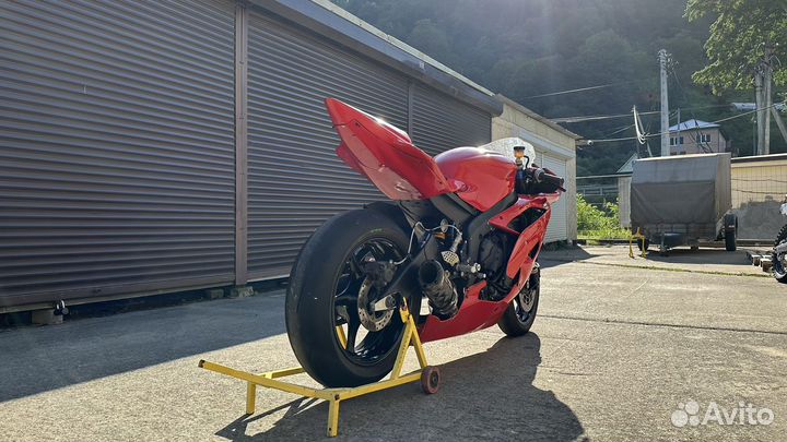 Продам Yamaha yzf-r6 трэк
