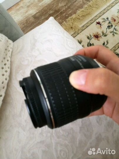 Nikon D5000 зеркальный фотоаппарат