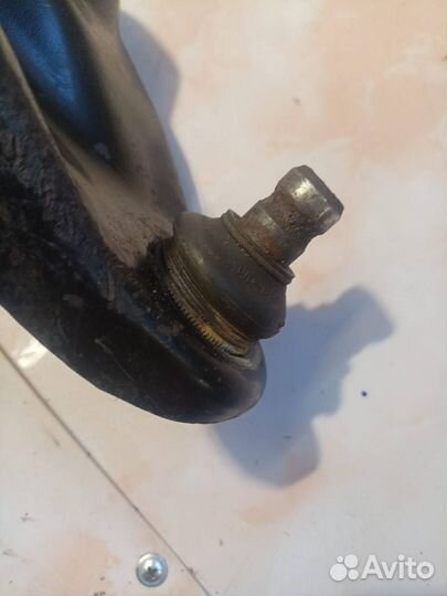 Рычаг передний левый нижний Renault Logan 2007 NET