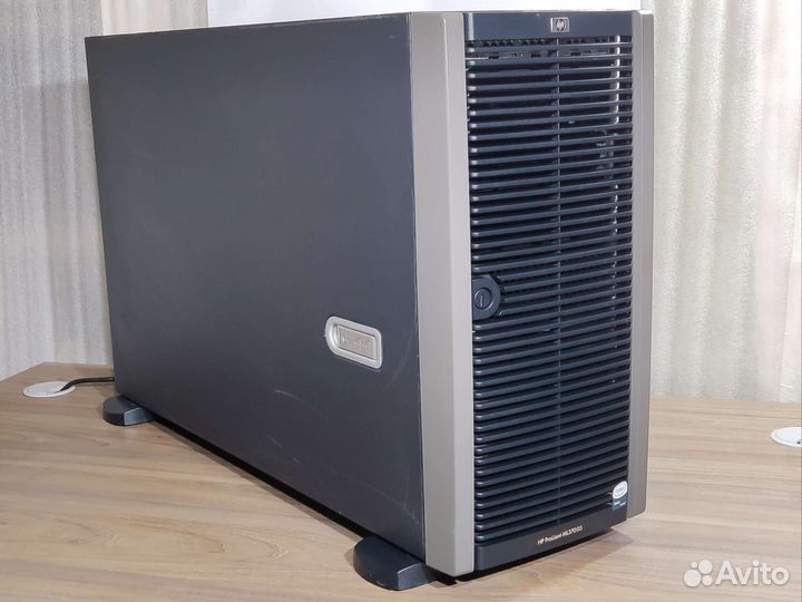 Сервер HP ProLiant ML370 G5 Tower