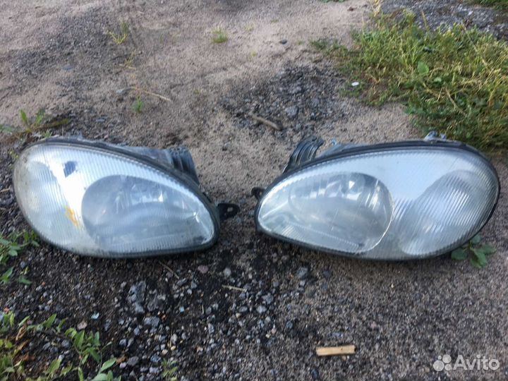 Левая фара на chevrolet lanos