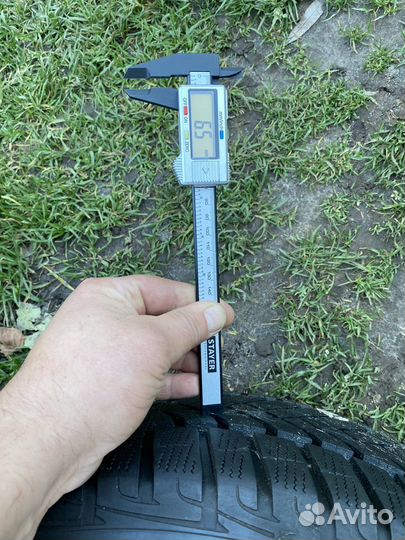 Goodyear UltraGrip Performance 235/50 R18