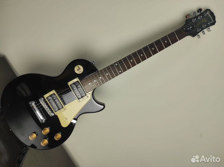 Электрогитара Epiphone Les Paul 100