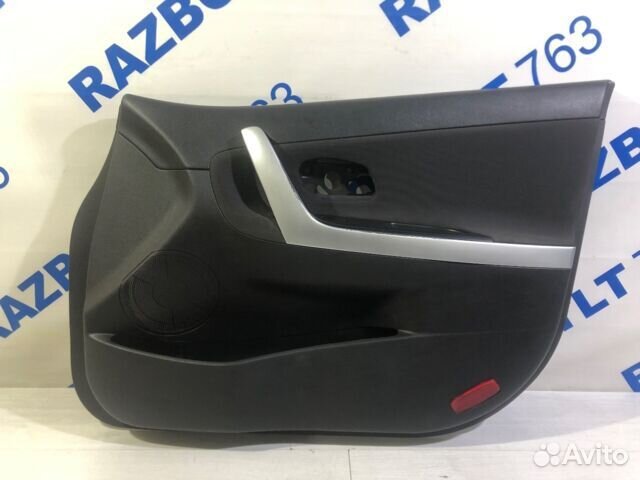 Обшивка двери передняя правая KIA ceed JD 1.4 мт у