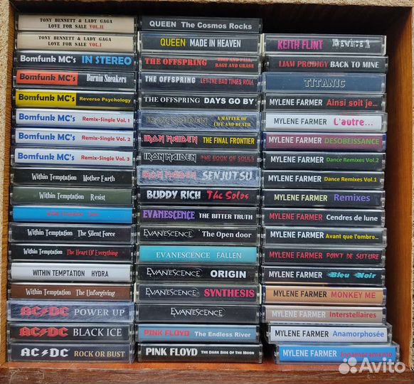 Аудиокассет по 500