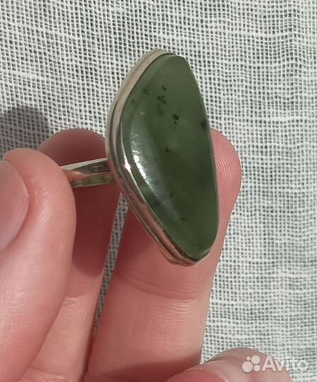 Нефрит натуральный Забайкальский