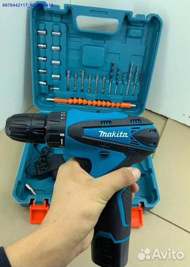 Шуруповерт makita 18v с набором (Арт.15696)