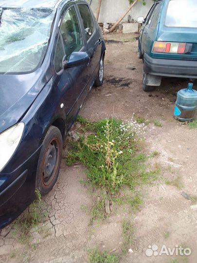 Peugeot 307 в разборе