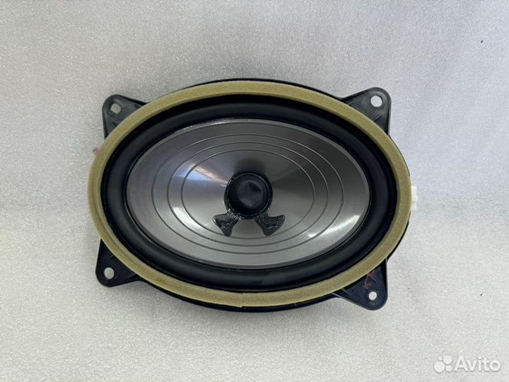 Динамик двери передний Toyota Land Cruiser prado