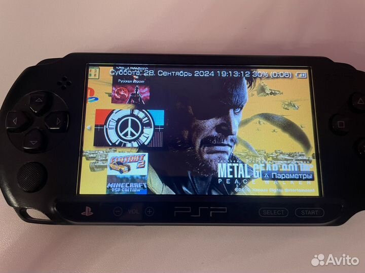 Sony psp e 1008 16gb +30игр