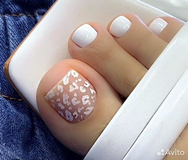 Маникюр, педикюр, корекция бровей, депиляция