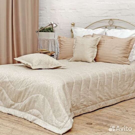 Покрывало на кровать новое240х260