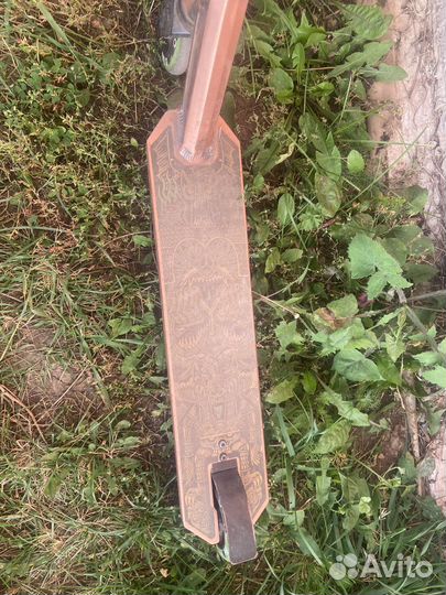 Трюковой самокат