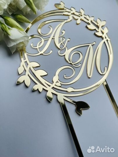 Топпер на свадебный торт