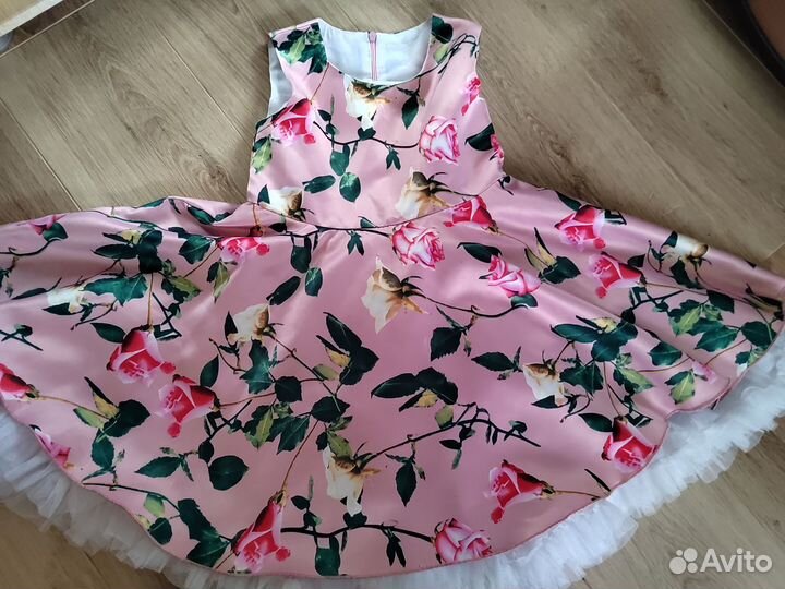 Любимое платье с пышной юбкой