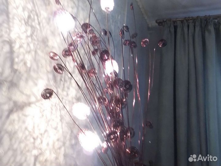 Светильник -ваза напольная оригинальный