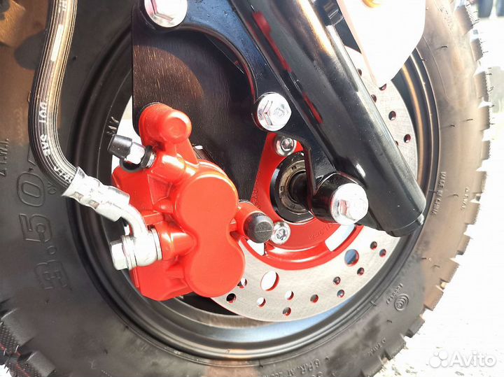 Скутер X-motors city