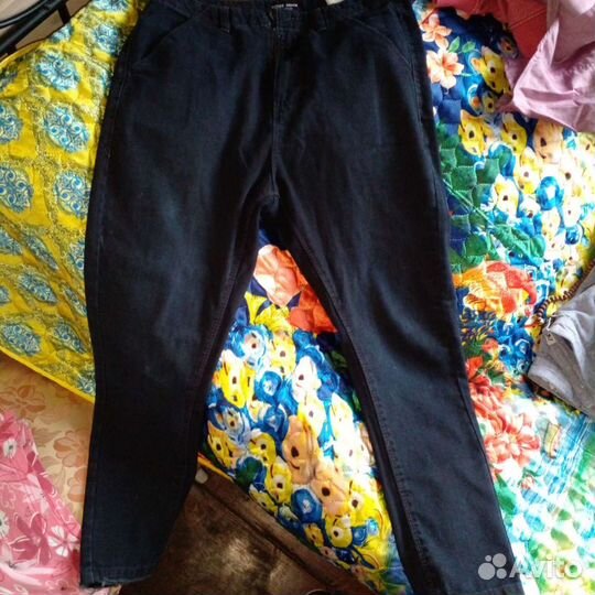 Джинсы мужские