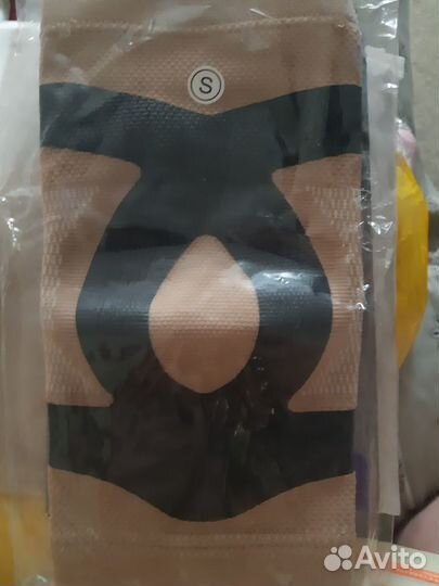 Наколенник ортопедический