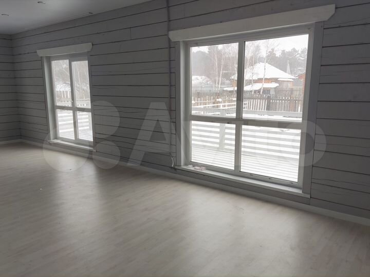 Дом 172,3 м² на участке 7 сот.