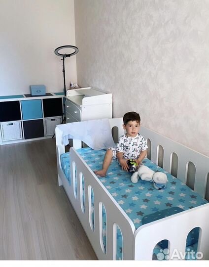 Детская кровать манеж