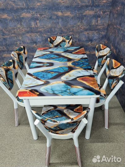 Столы и стулья