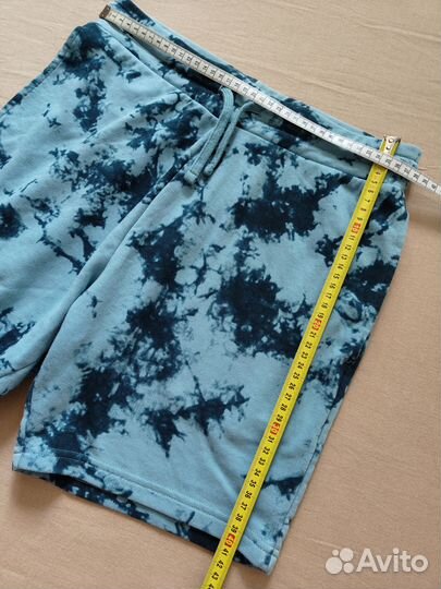 Шорты Gymshark тай-дай S 46