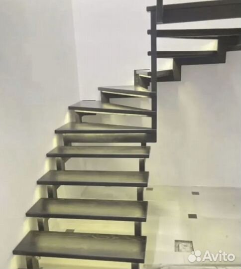 Комплект автоматической подсветки лестницы