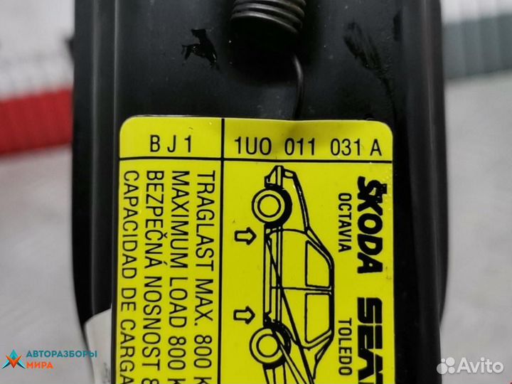 Домкрат seat Toledo 2 2000 1U0011031A